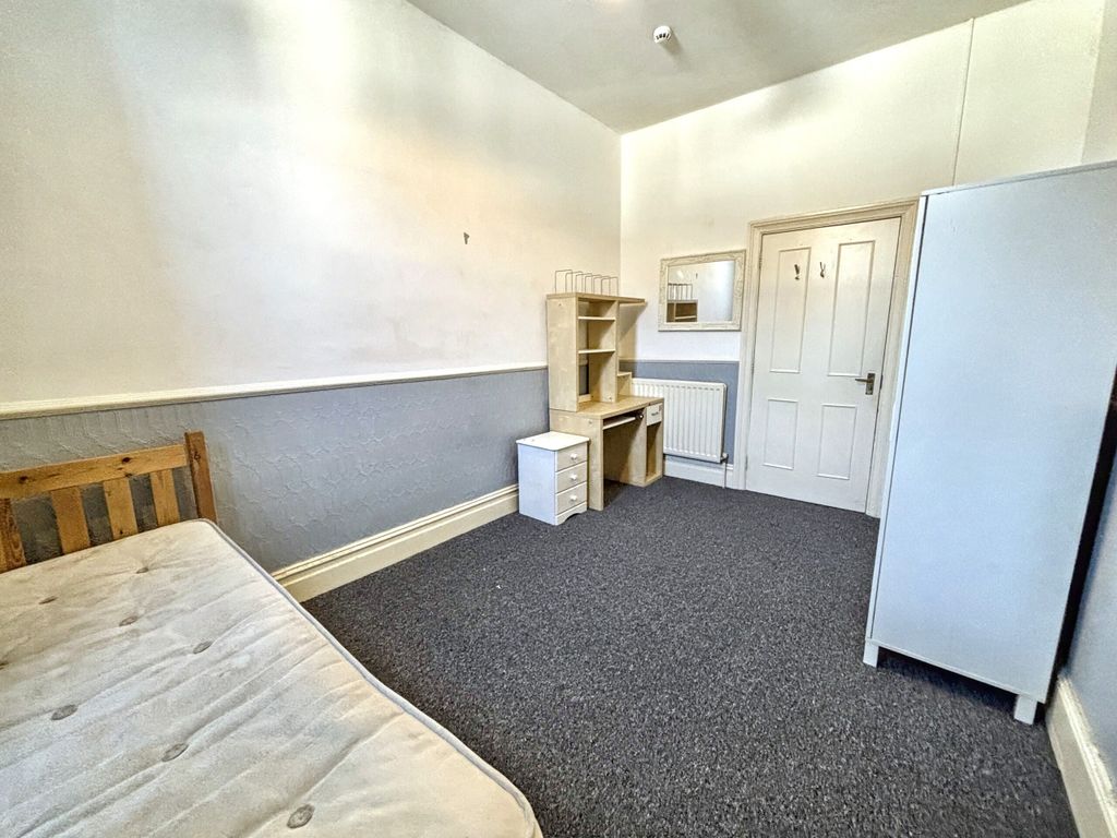 Additional image 2 of Room to rentGloucester Road, Avonmouth BS11