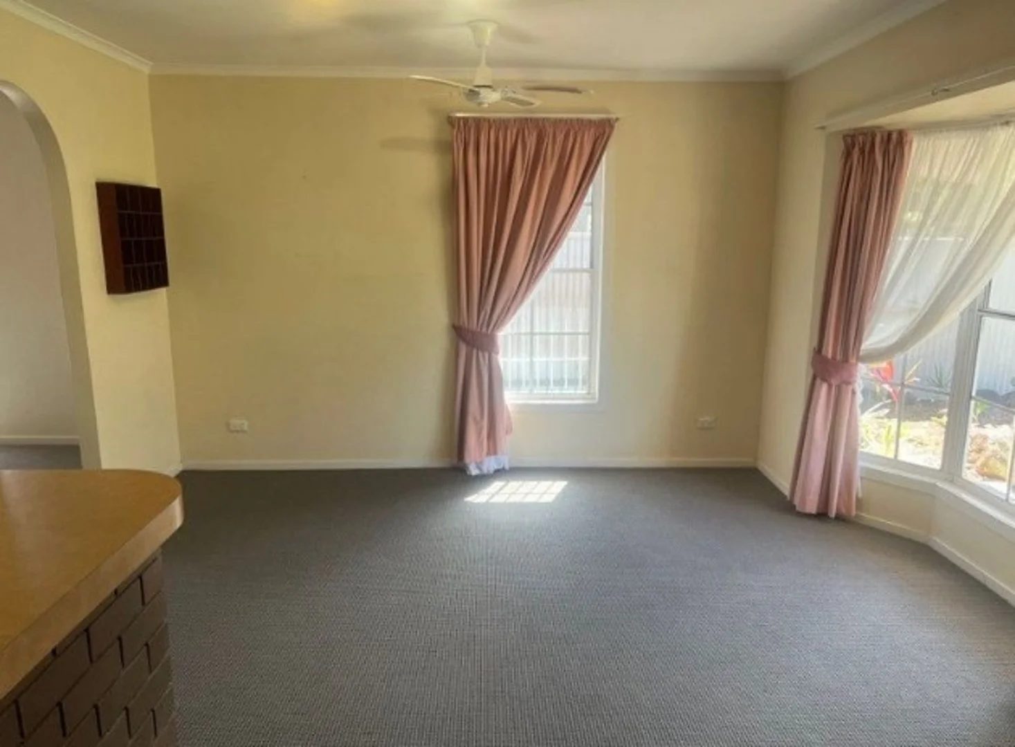 13 Schubert Street, Strathpine QLD 4500 photo 2