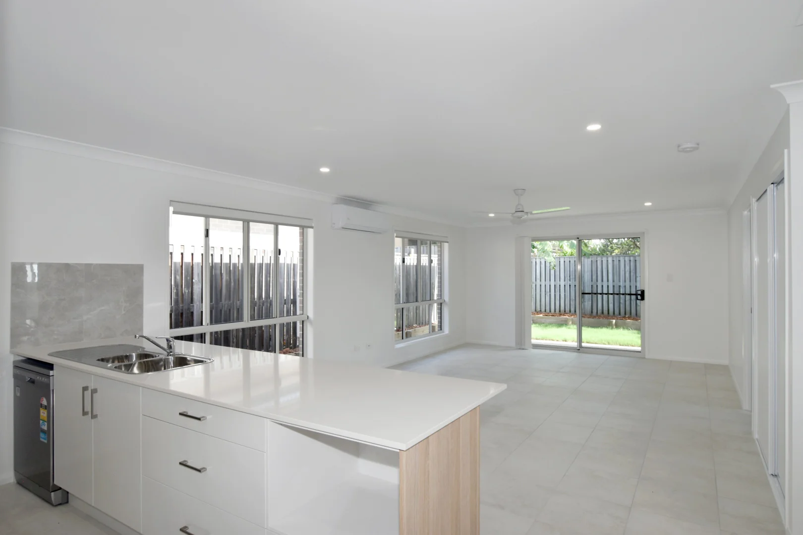 Additional image 4 of 34 Harmony Drive, Clinton QLD 4680