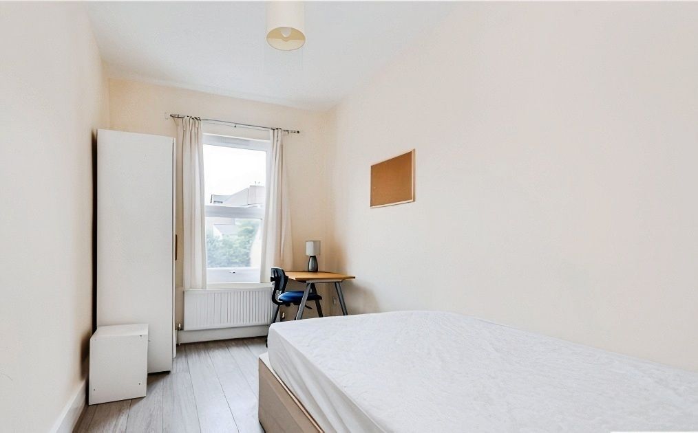 Additional image 7 of 6 bed semi-detached house to rentSt Marys Road, Cowley OX4