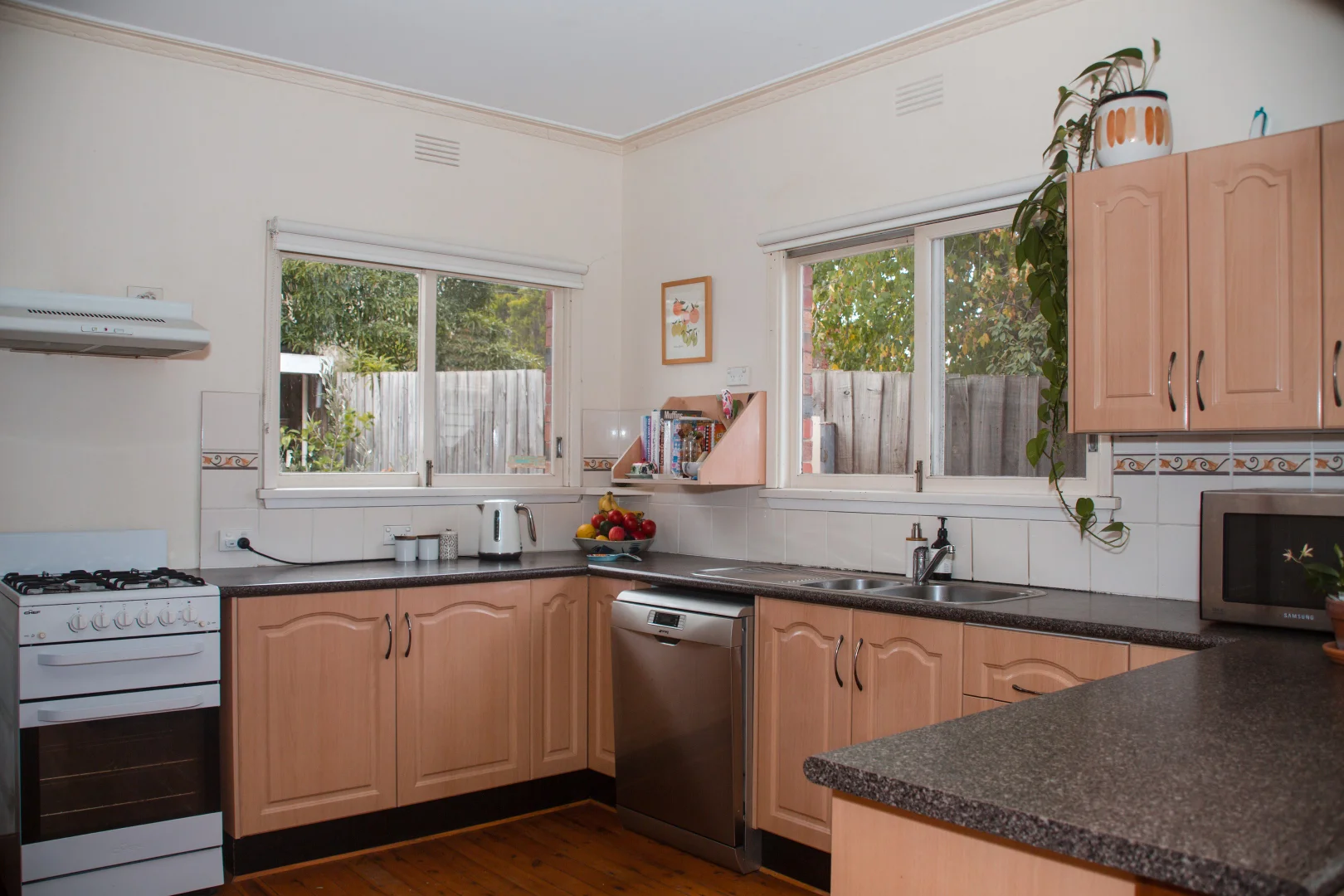 Additional image 12 of 4 Camden Road, Newtown VIC 3220