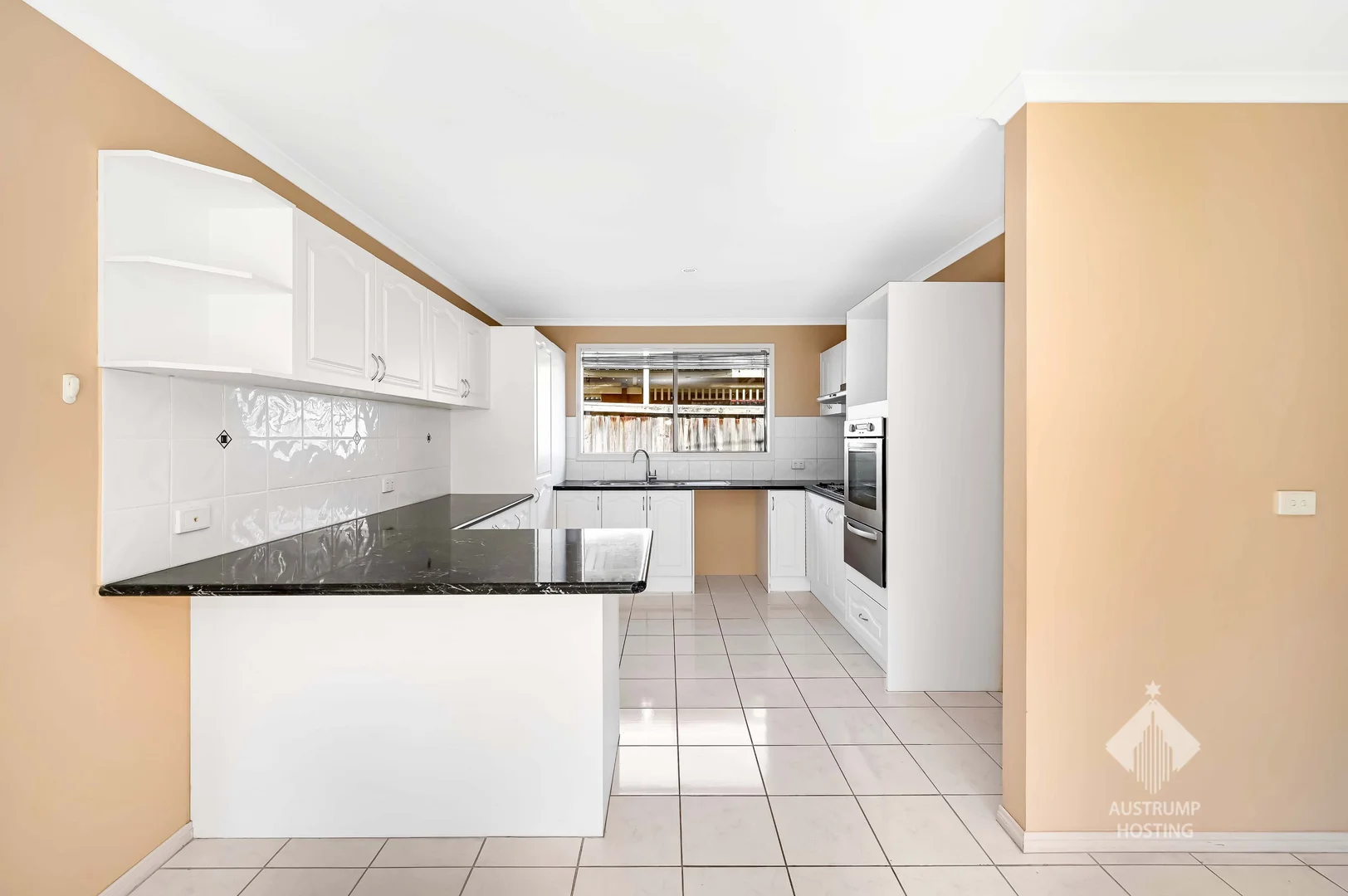 Additional image 2 of 36 Eucumbene Drive, Berwick VIC 3806