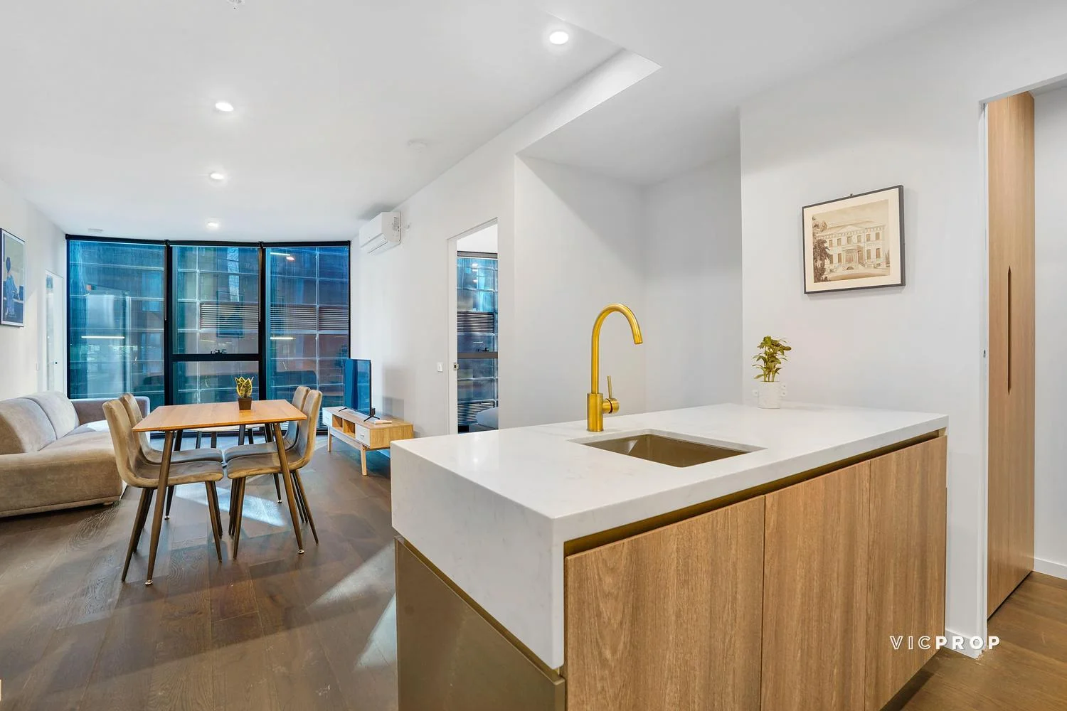 Additional image 7 of 2306/119 A'Beckett Street, Melbourne VIC 3000