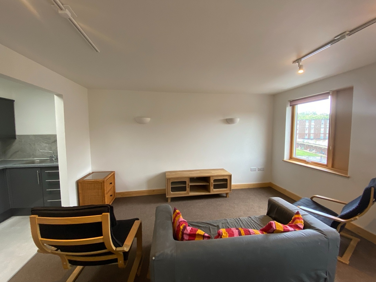3 Bed Flat, Herbert St, BS3, N1 7GU