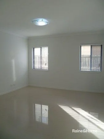 Additional image 3 of 56 Belvedere Crescent, Sunnybank Hills QLD 4109