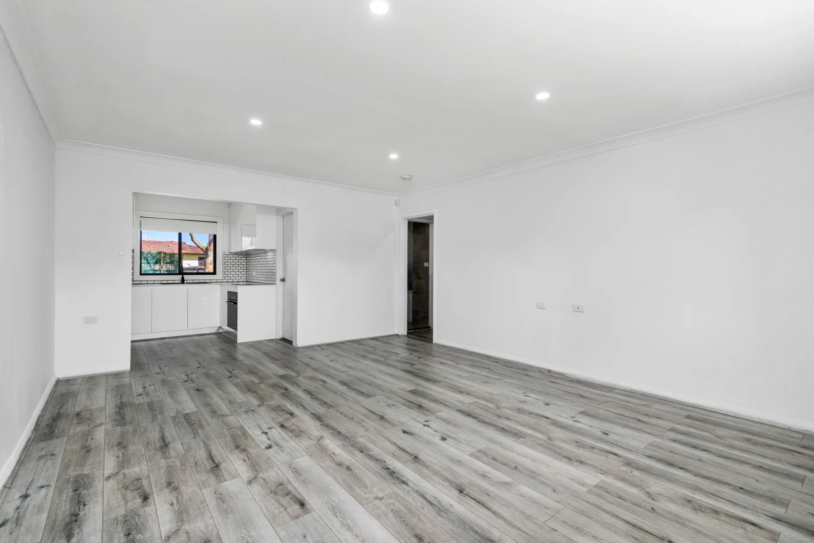 Additional image 3 of 29 Sandakan Crescent, Lethbridge Park NSW 2770