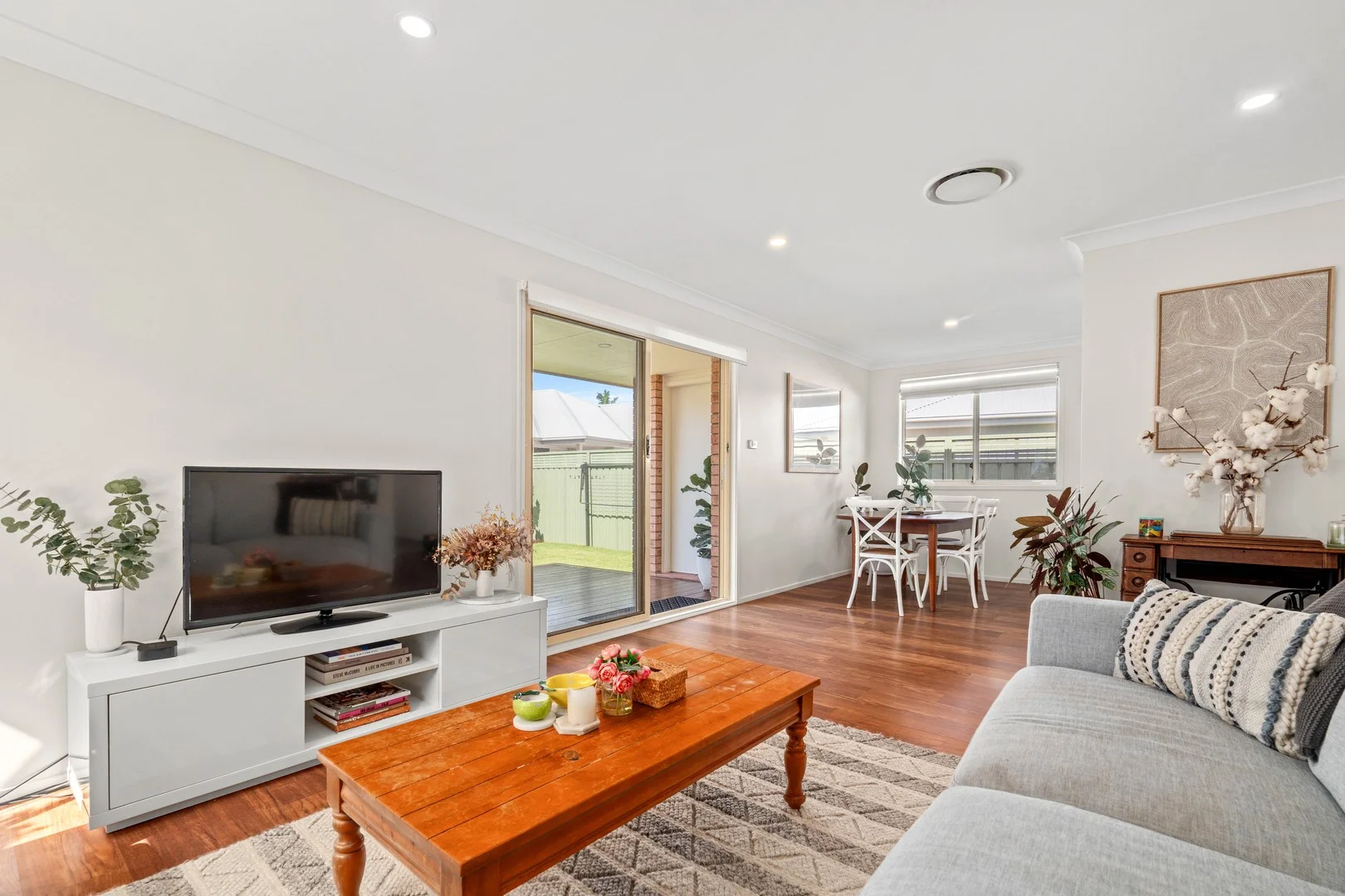 16 Oaks Avenue, Long Jetty NSW 2261