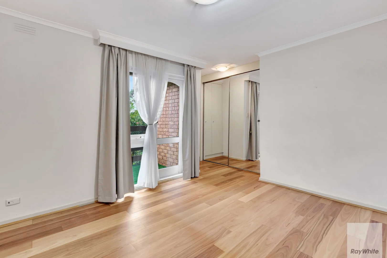 Additional image 8 of 1/28 Snell Grove, Pascoe Vale VIC 3044
