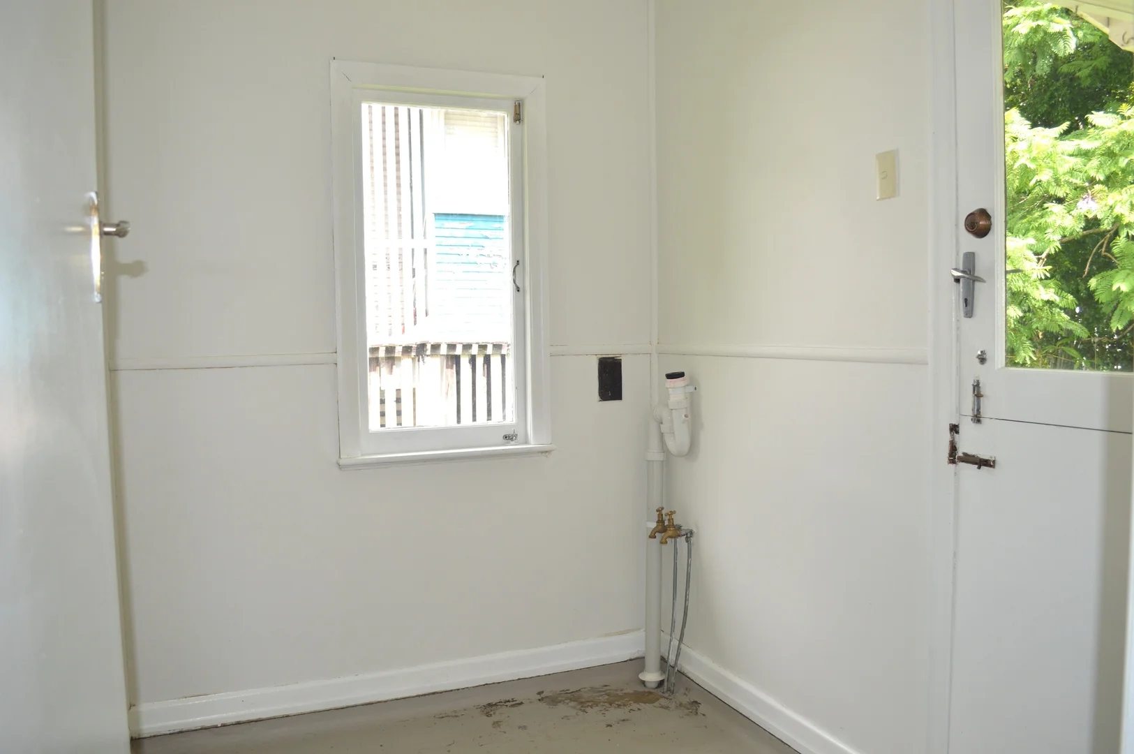 Additional image 9 of 1037 Waterworks Road, The Gap QLD 4061