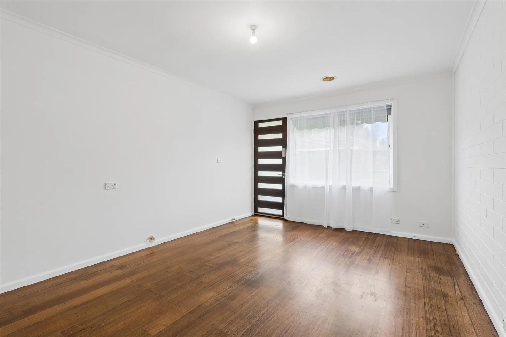 2/12 Elamo Rd, Healesville VIC 3777