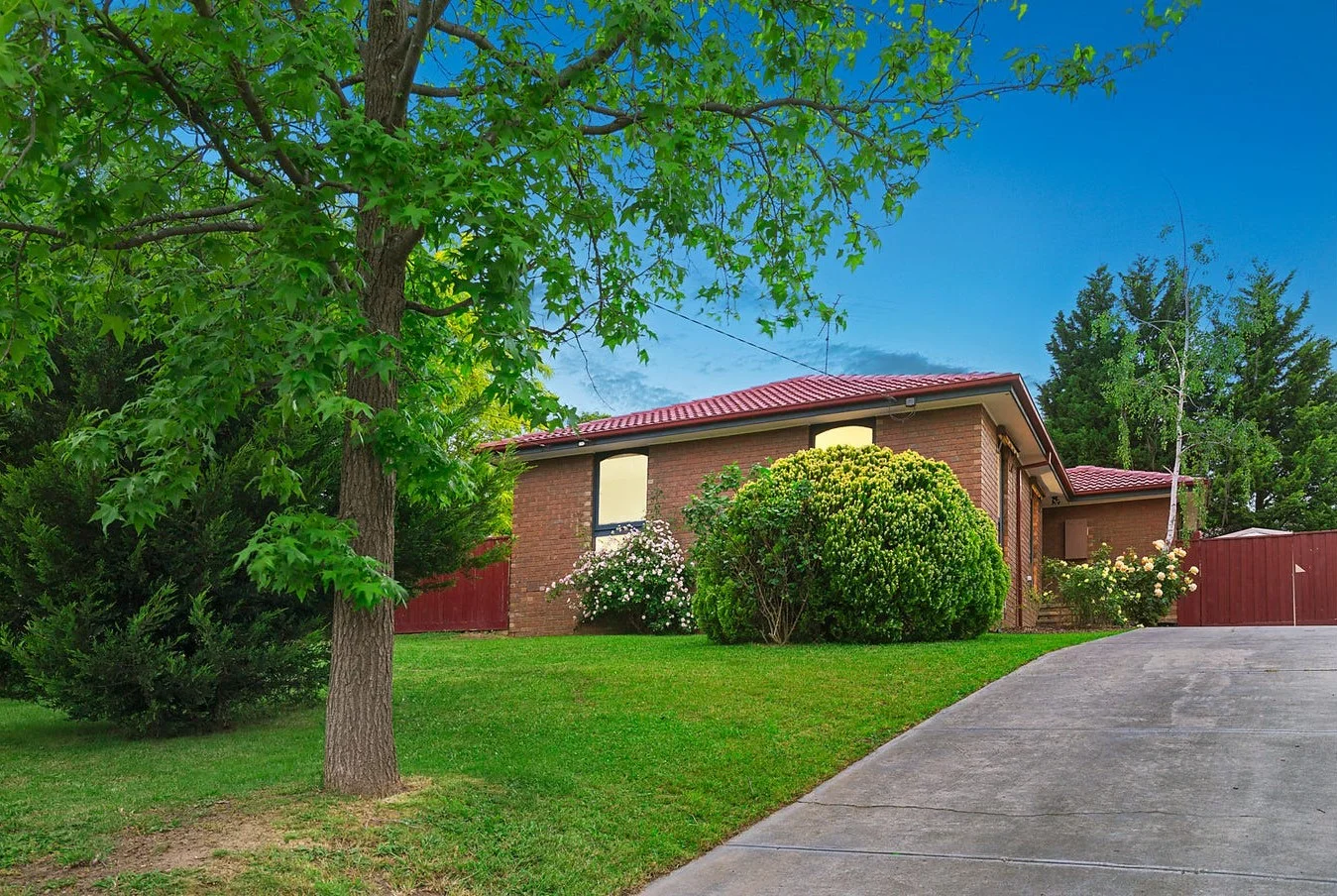 20 David Dr, Mooroolbark VIC 3138