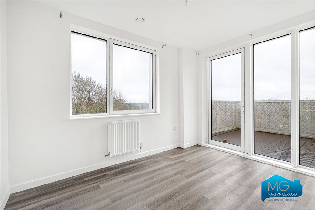 Additional image 19 of 3 bed flat to rentMedawar Drive, London NW7