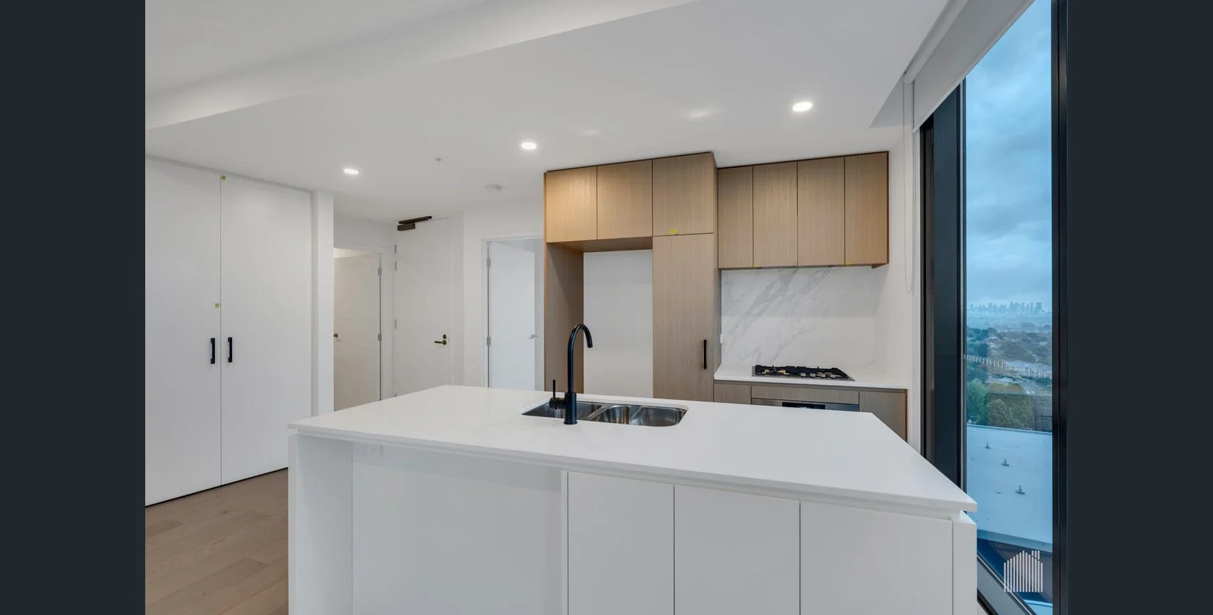 Additional image 5 of 904C/45 Linden Avenue, Ivanhoe VIC 3079