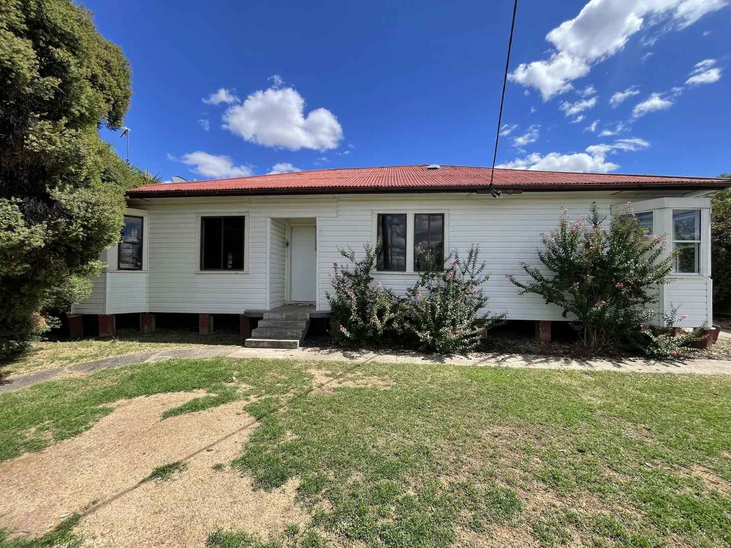 Additional image 2 of 12 Joan Street, Tamworth NSW 2340