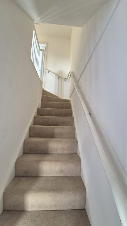 Additional image 6 of 3 bed end terrace house to rentHalcrow Avenue, Dartford DA1