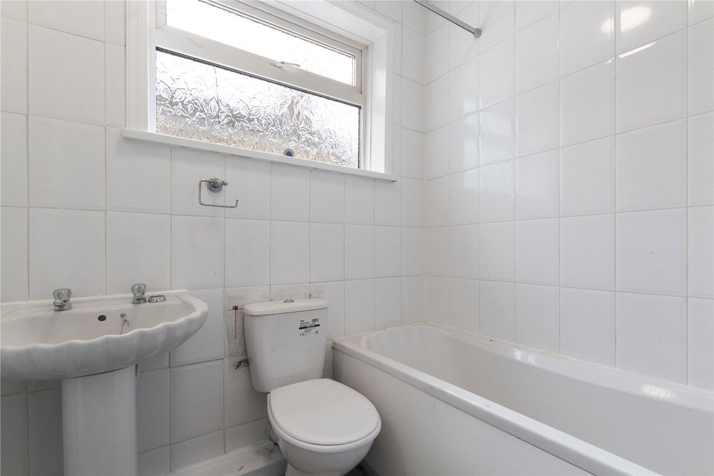 Additional image 4 of 3 bed terraced house to rentPark Street, Cleethorpes, North East Lincs DN35