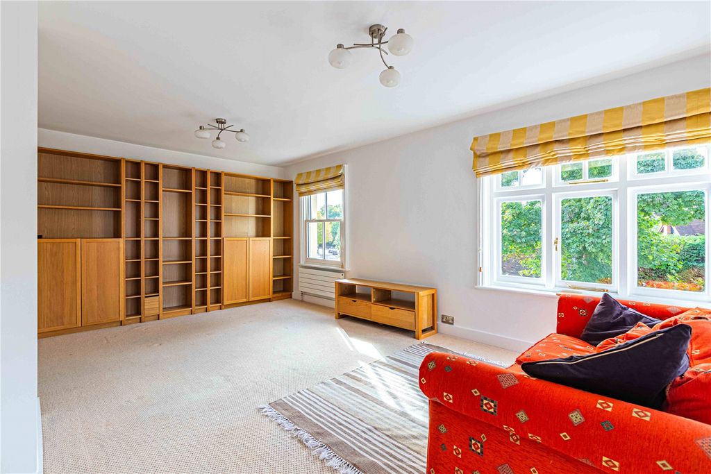 Additional image 17 of 4 bed terraced house to rentThe Old Bakery, Grange Road, Letchmore Heath WD25