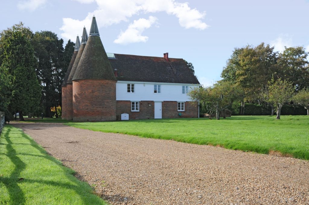 6 bed detached house to rentChestnut Lane, Matfield, Tonbridge TN12