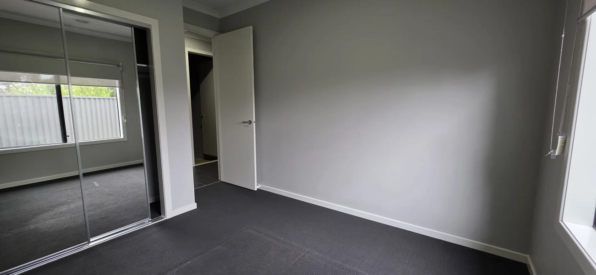 Additional image 9 of 98 Atherstone Boulevard, Strathtulloh VIC 3338