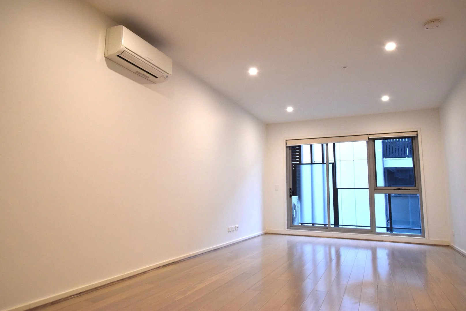 309/761 Station Street, Box Hill VIC 3128
