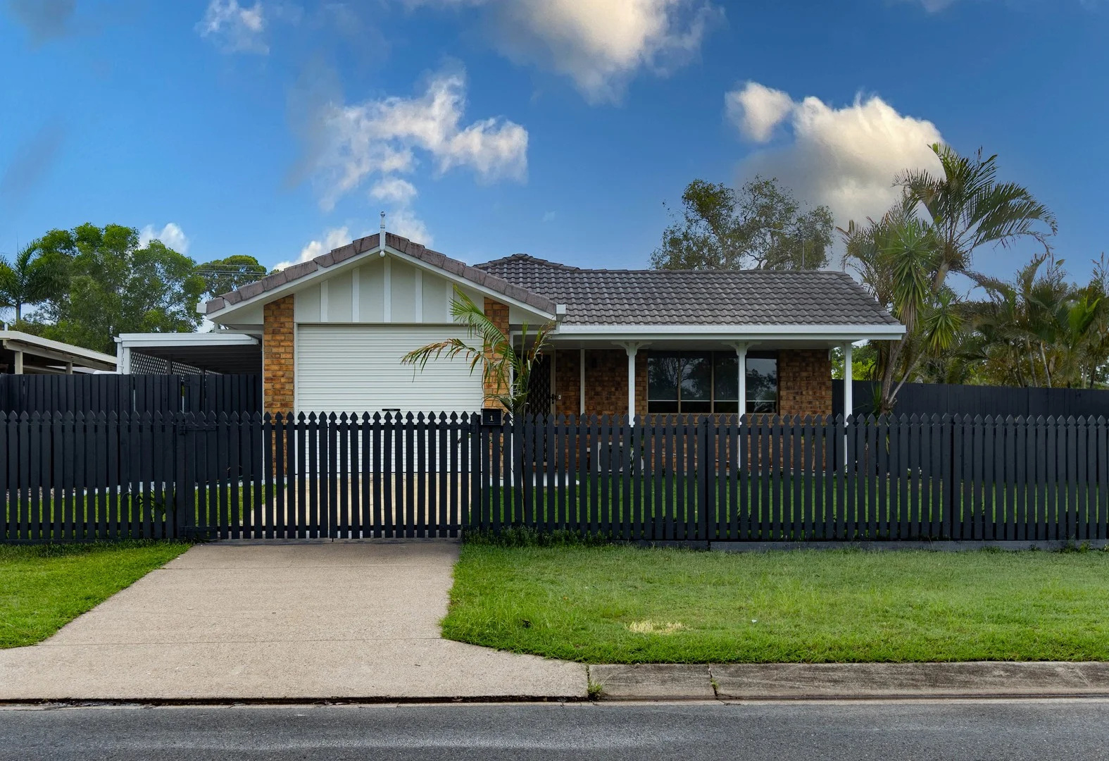 1 Rhys Court, Torquay QLD 4655
