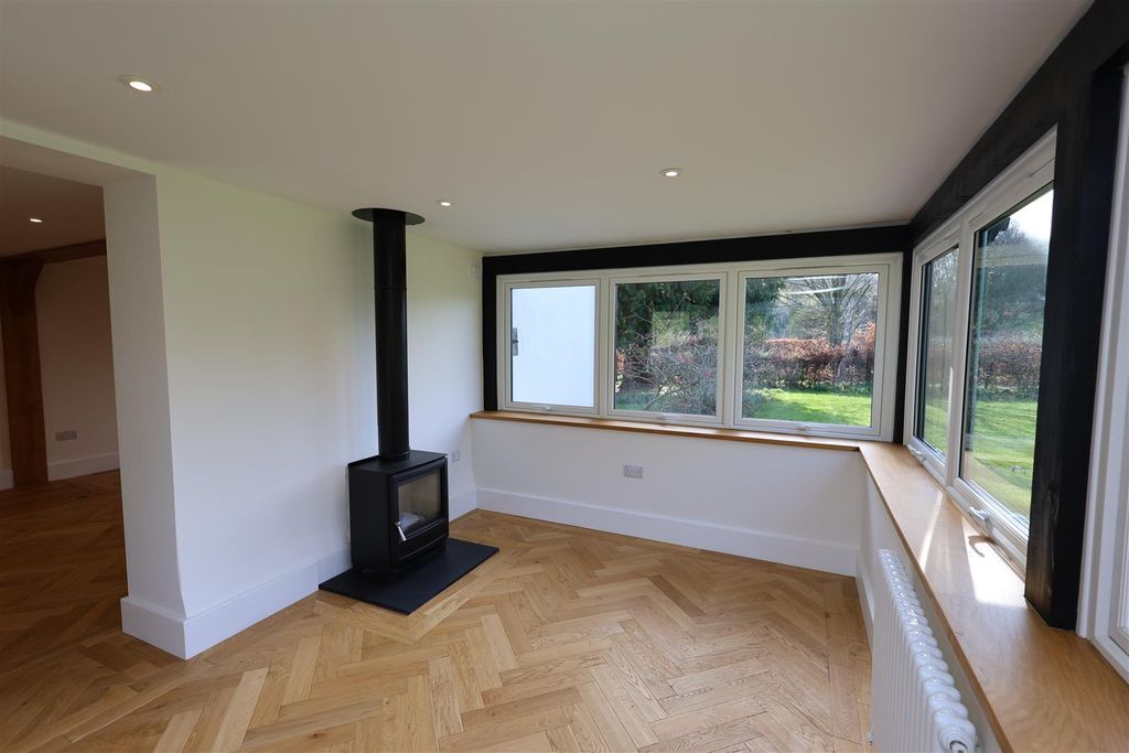Additional image 7 of 4 bed detached house to rentShacklands Road, Shoreham, Sevenoaks TN14