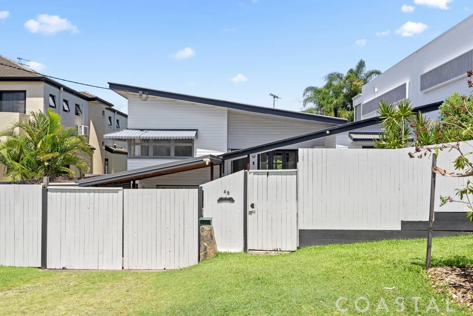 48 Dolphin Avenue, Mermaid Beach QLD 4218