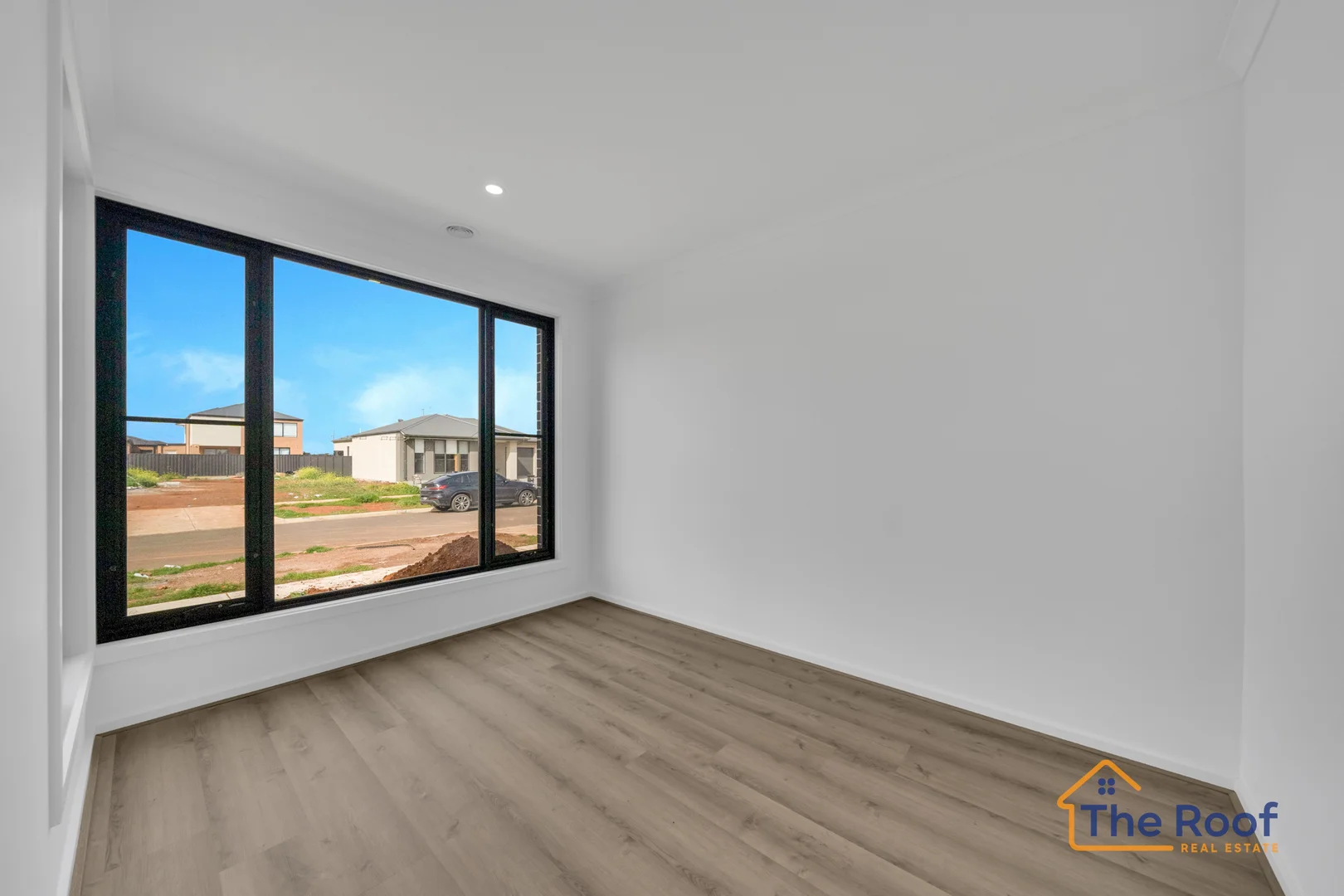 Additional image 8 of 98 Buckingham Boulevard, Strathtulloh VIC 3338