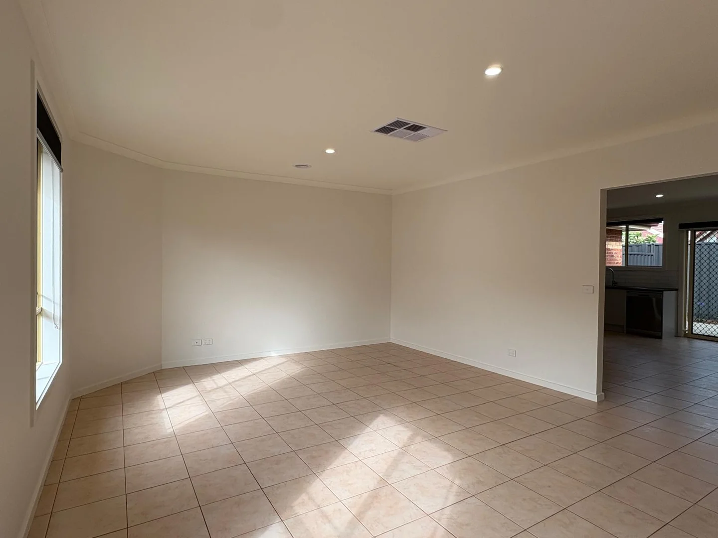 Additional image 3 of 5/89A Parer Road, Airport West VIC 3042