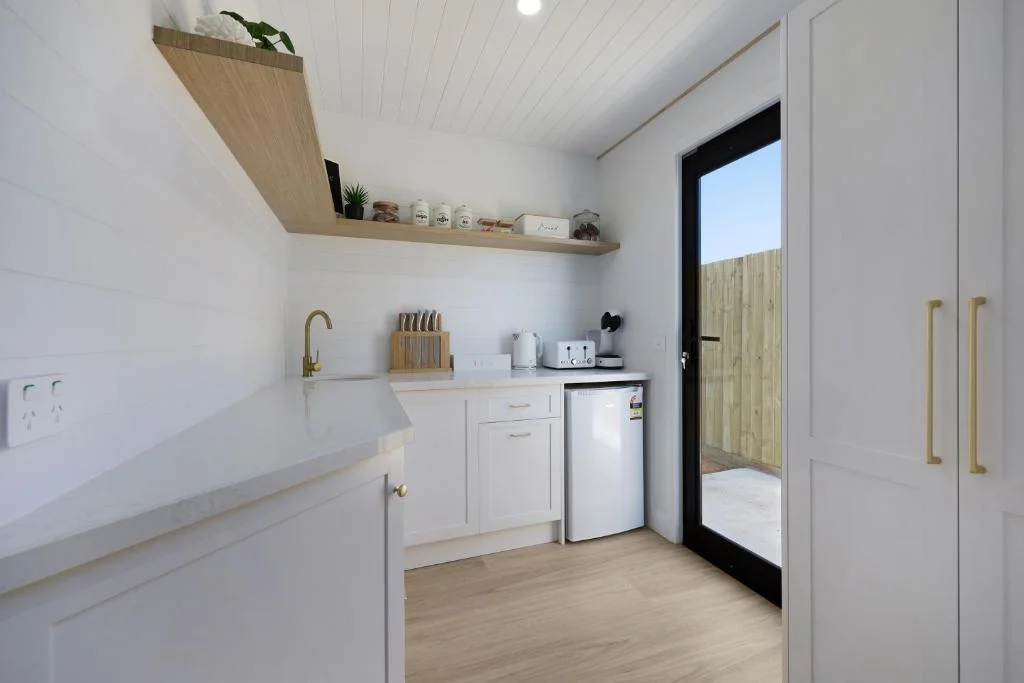 Additional image 10 of 2/6 Landy Grove, Warrnambool VIC 3280