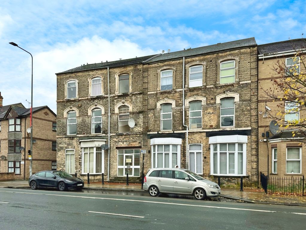 Additional image 5 of 2 bed flat for saleWest Park House, Spring Bank, Hull HU3