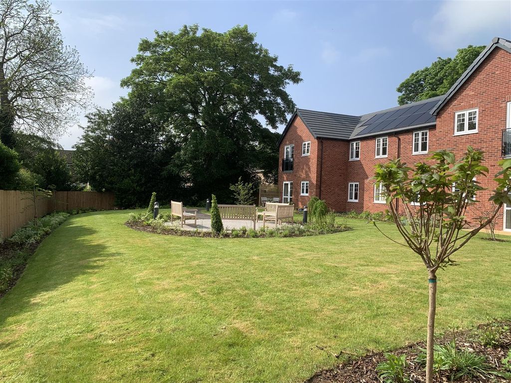 Additional image 20 of 1 bed flat for saleHooton Road, Willaston, Neston CH64