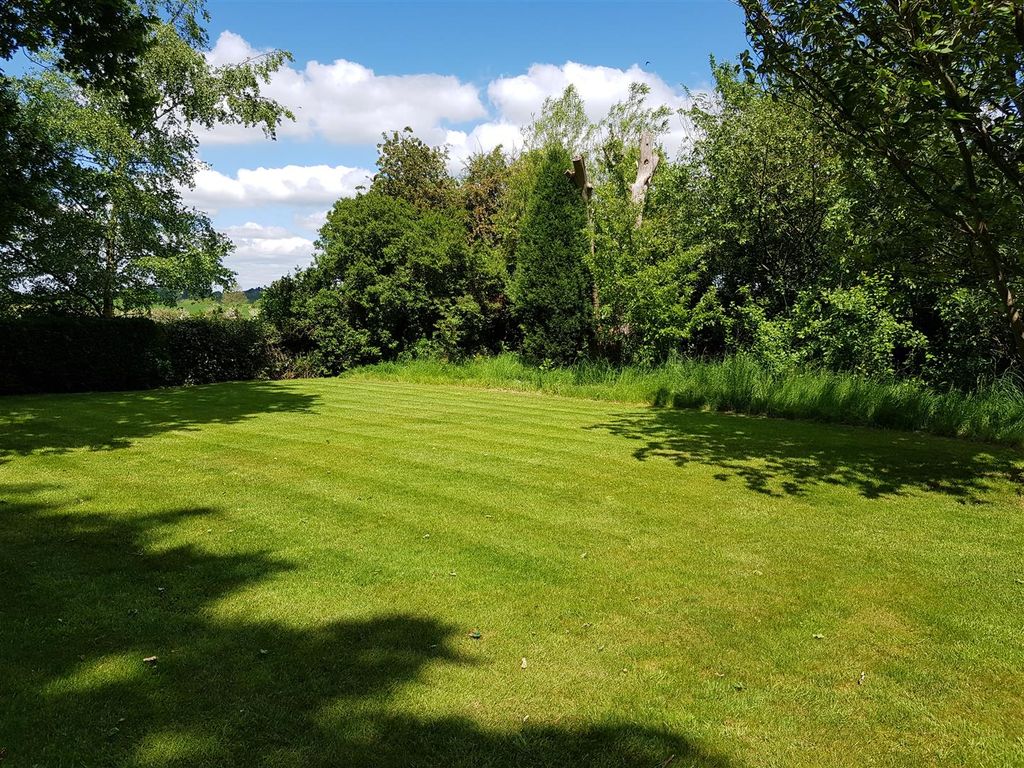Additional image 32 of 4 bed property to rentChurch Lane, Church Lawton ST7
