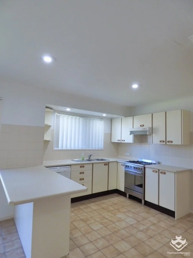 Additional image 6 of 55 Banwell Crescent, Carindale QLD 4152