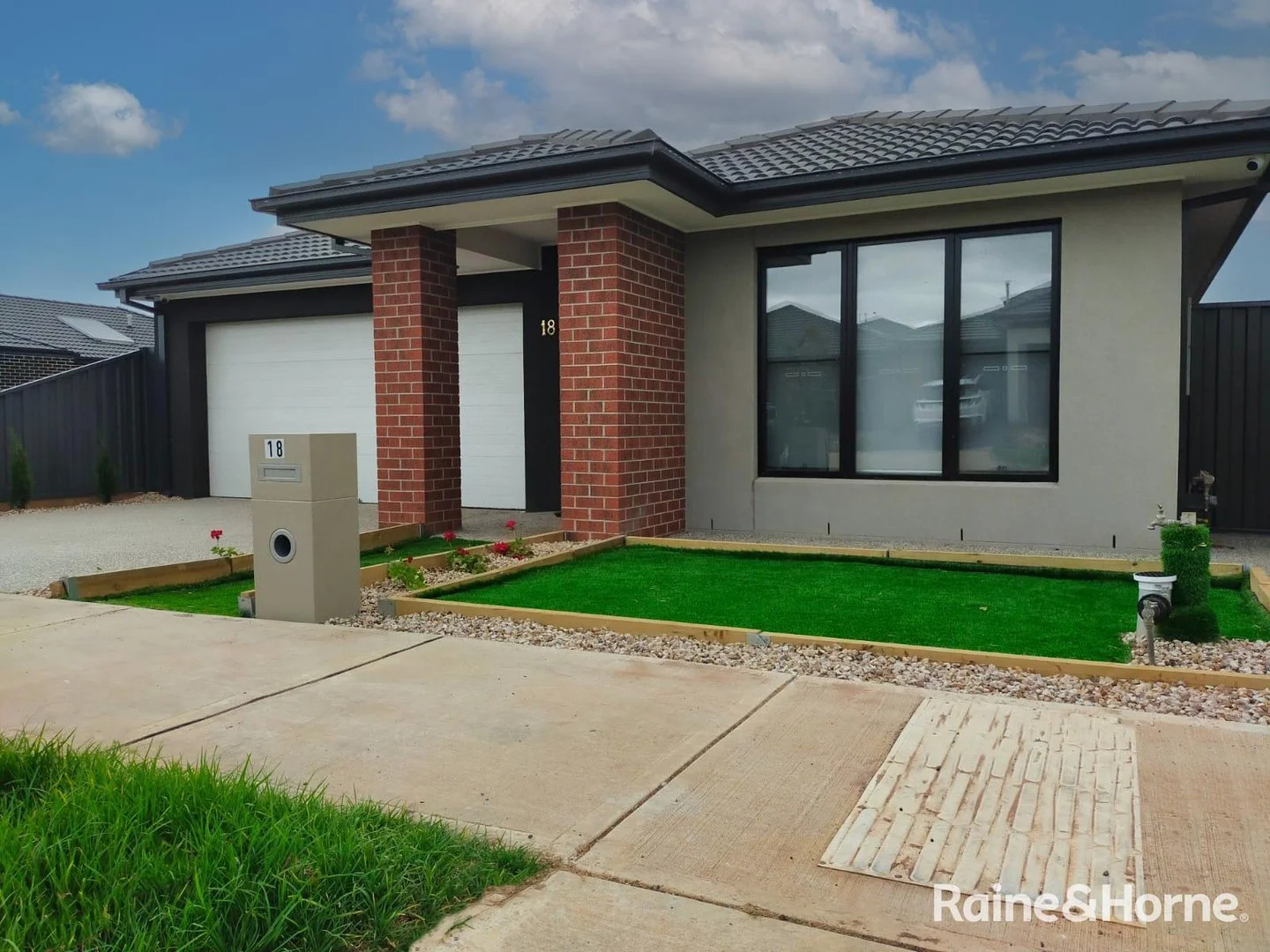 18 Gelantipy Drive, Truganina VIC 3029