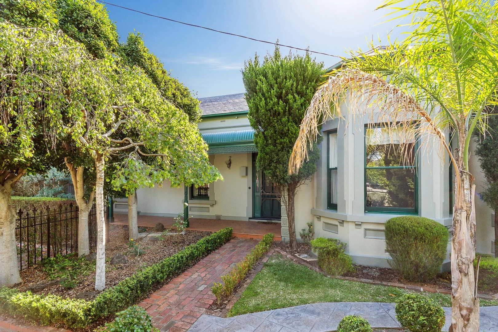 743 Hampton Street, Brighton VIC 3186