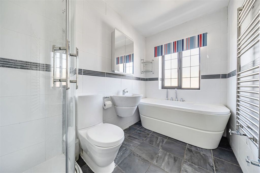 Additional image 17 of 5 bed detached house to rent25 First Avenue, Felpham, Bognor Regis, West Sussex PO22
