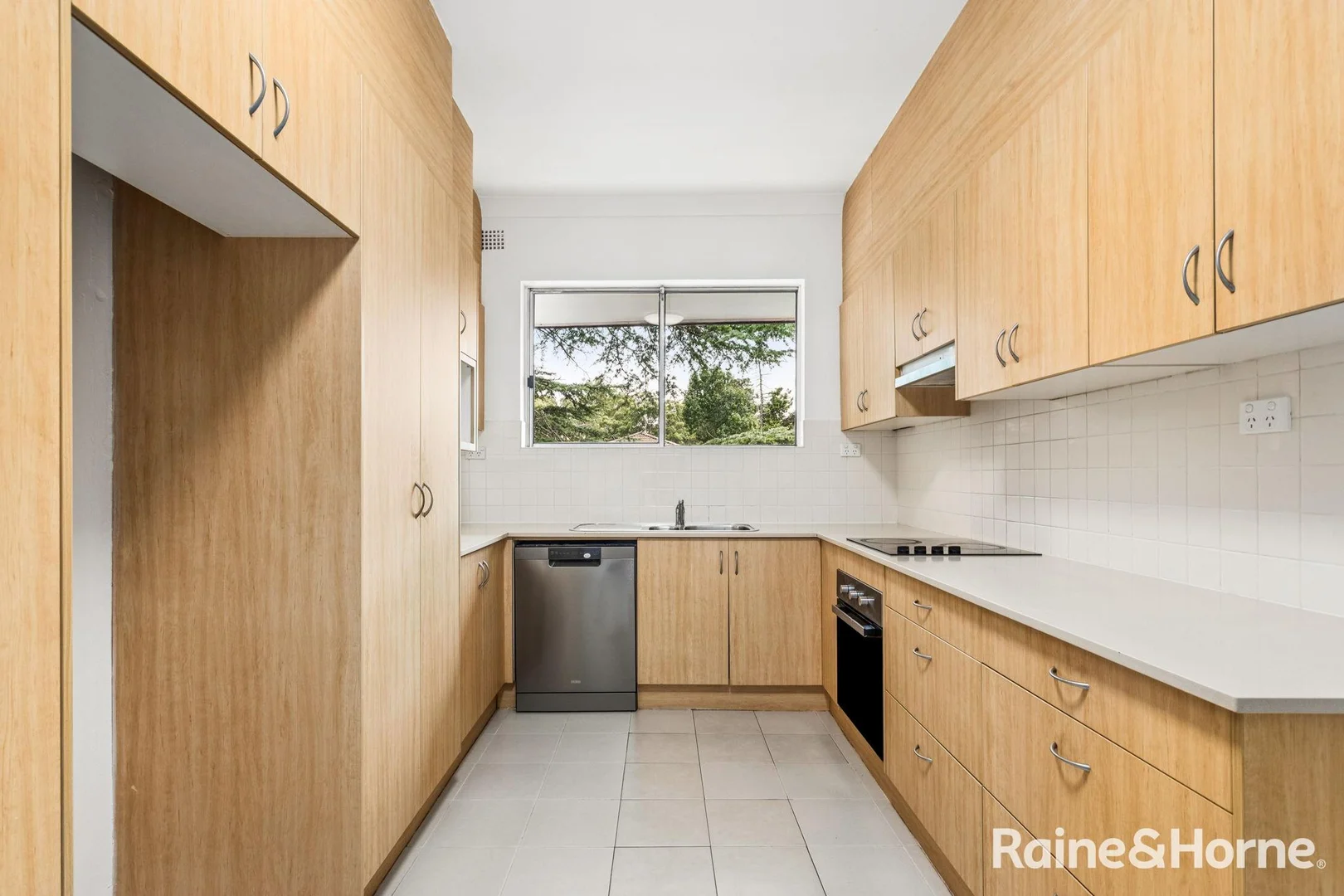 Additional image 3 of 9/51 Noble Street, Allawah NSW 2218
