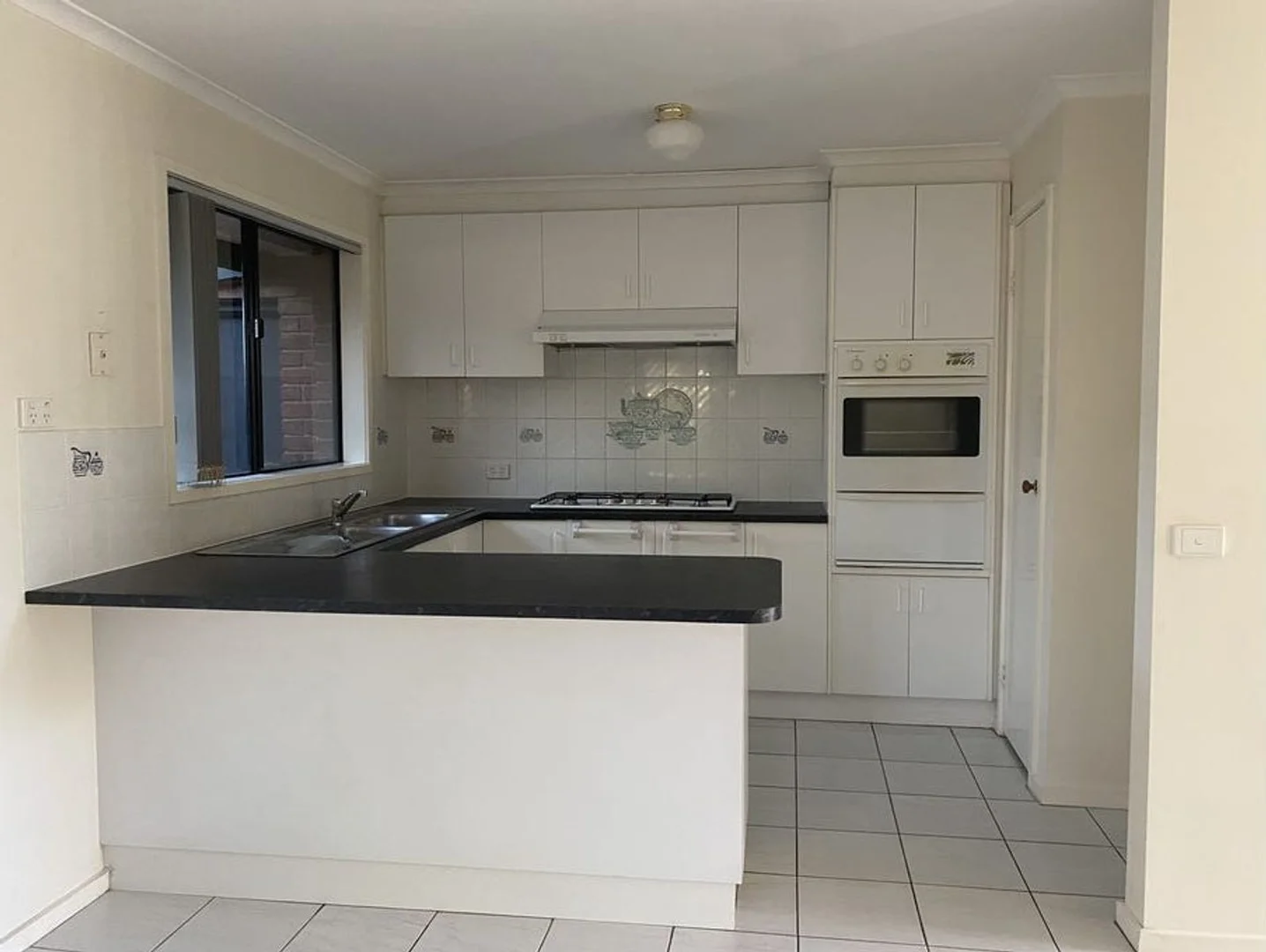 Additional image 2 of 2/11 Benston Street, Craigieburn VIC 3064