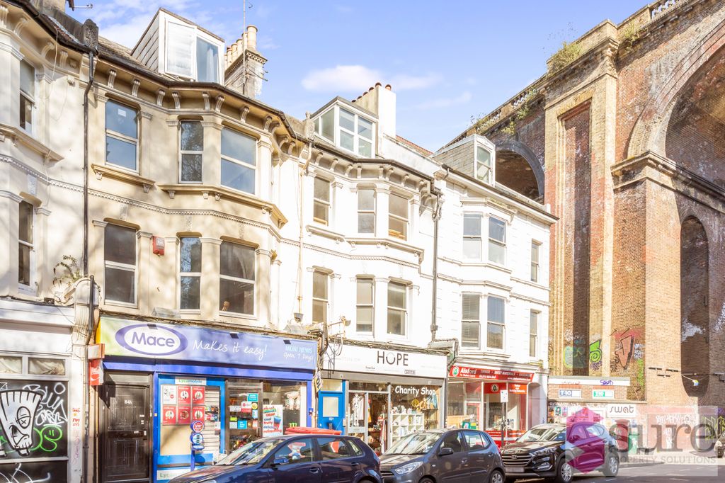 6 bed maisonette to rentPreston Road, Brighton, Brighton, East Sussex BN1