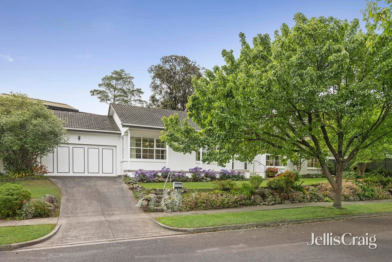 11 Woodland Street, Doncaster VIC 3108