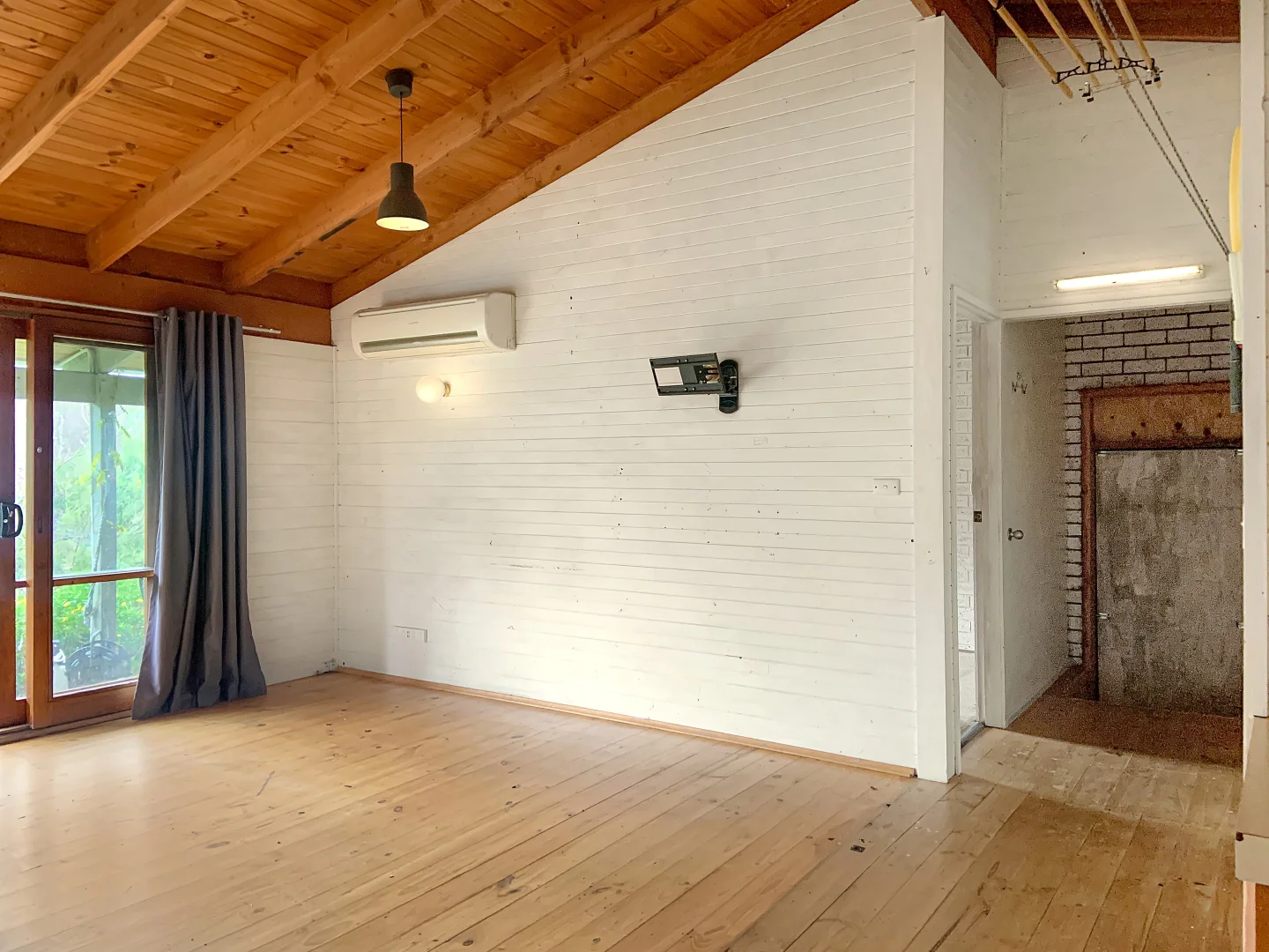 Additional image 2 of 1 & 2/27 Changue Road, Merrijig VIC 3723