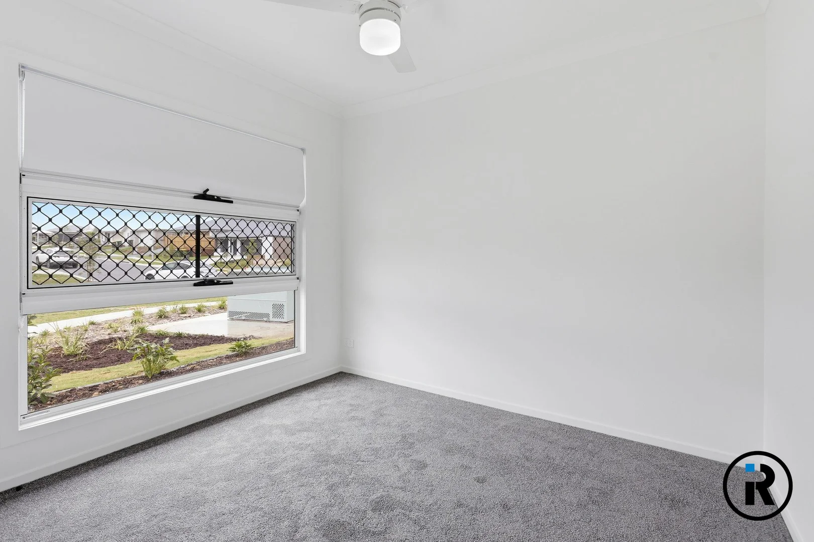 Additional image 2 of 1/11 Grace Close, White Rock QLD 4306