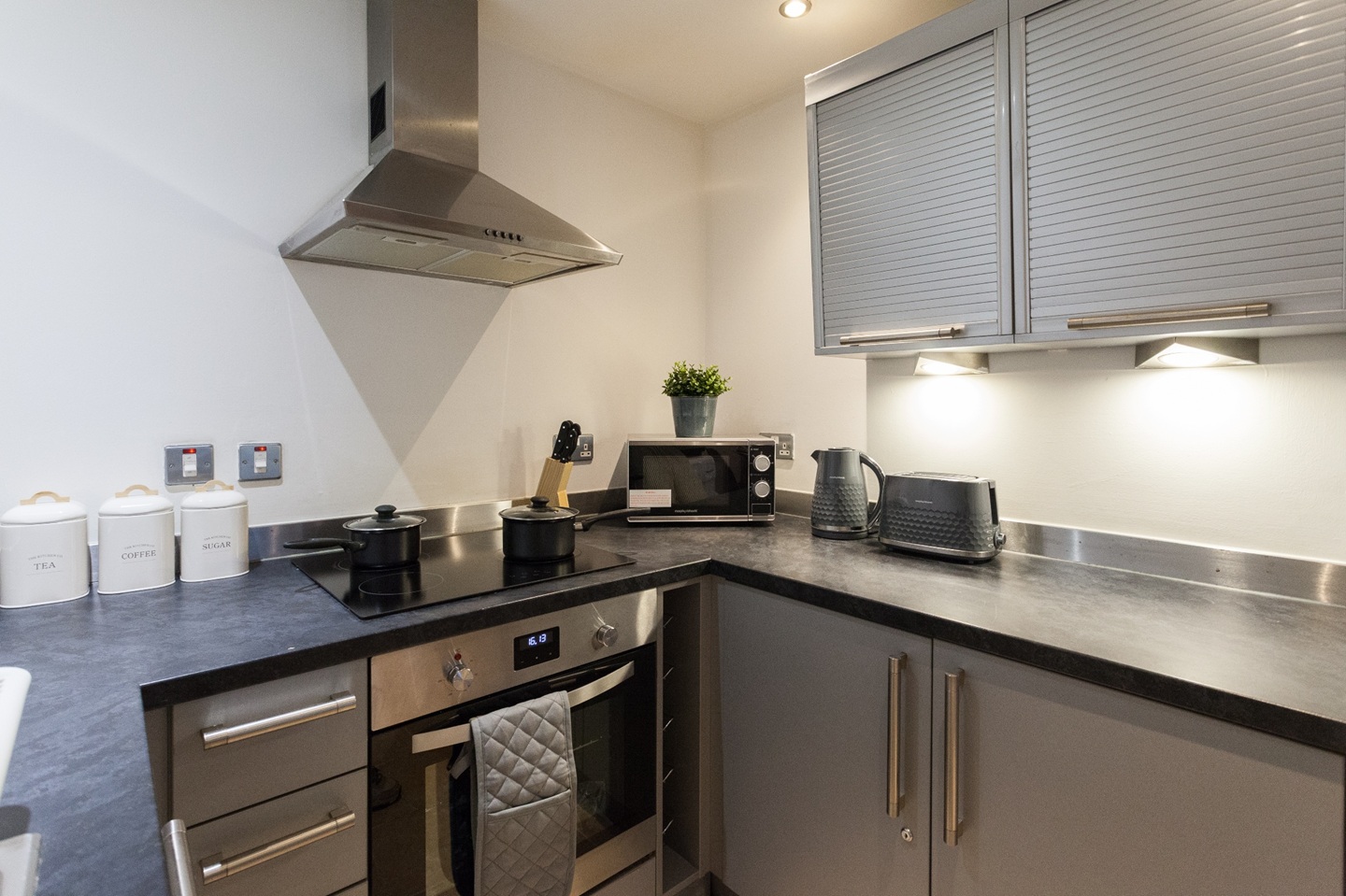 Additional image 28 of 2 Bed Flat, Oldham Place, L1, N1 7GU