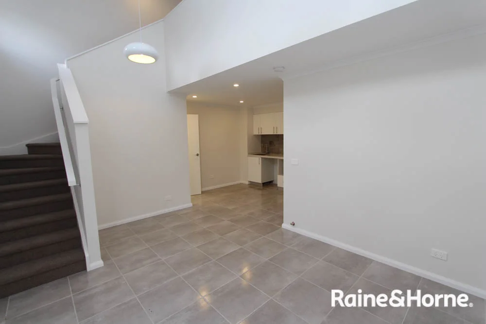 Additional image 4 of 10/94 Havannah St, Bathurst NSW 2795