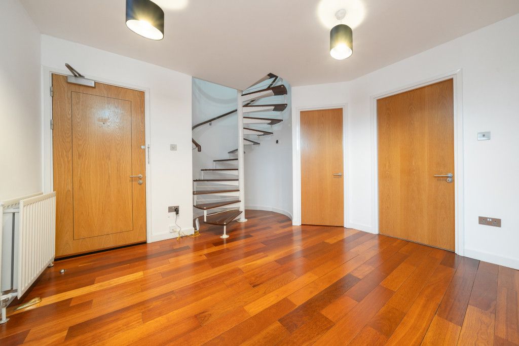 Additional image 10 of 3 bed penthouse to rentDunlop Street, City Centre G1
