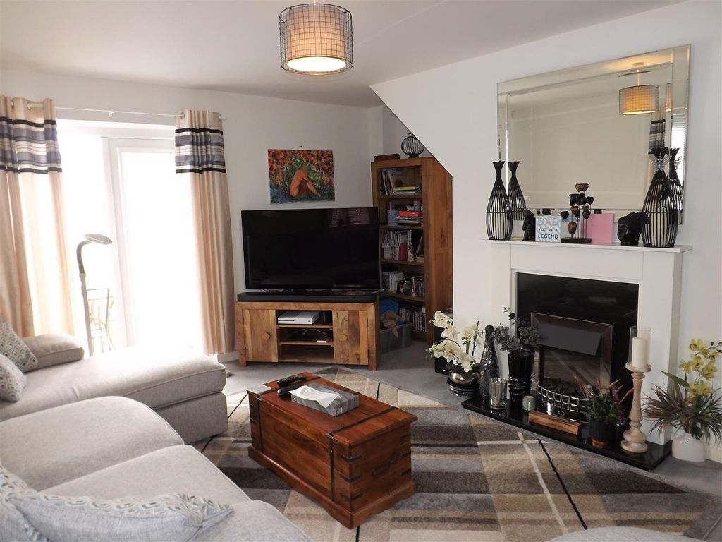 Additional image 2 of 3 bed semi-detached house to rentFettling Lane, Charlestown, St. Austell PL25