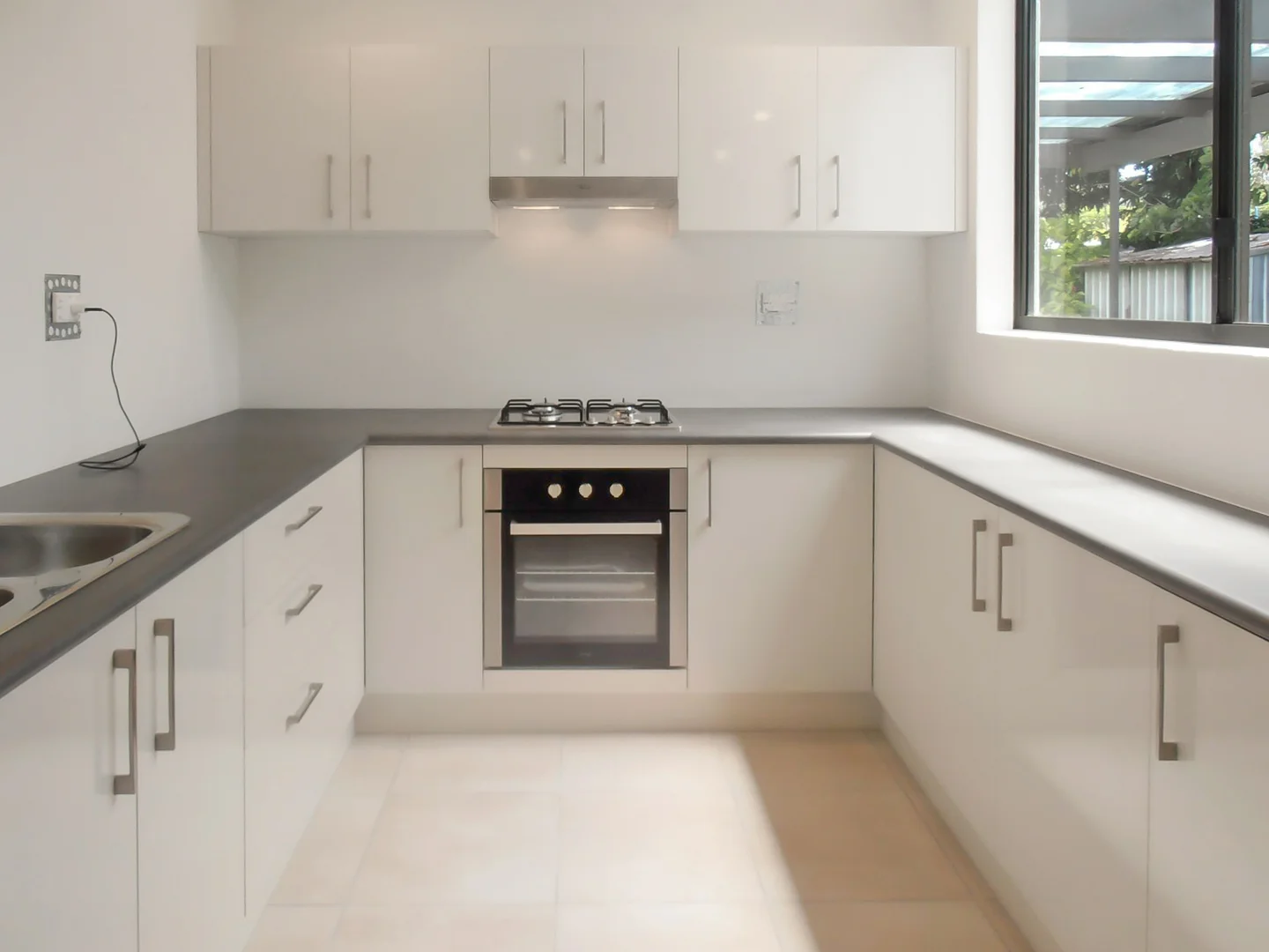 Additional image 3 of 108 Greenslopes Street, Edge Hill QLD 4870