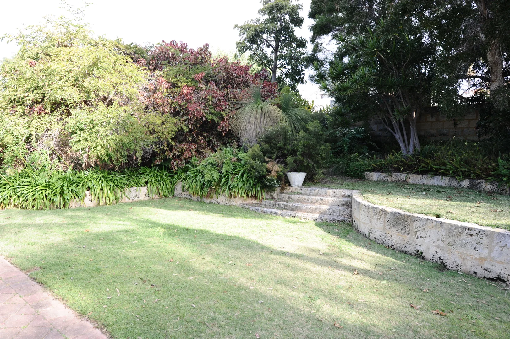 Additional image 14 of 5 Nisbet Rd, Applecross WA 6153
