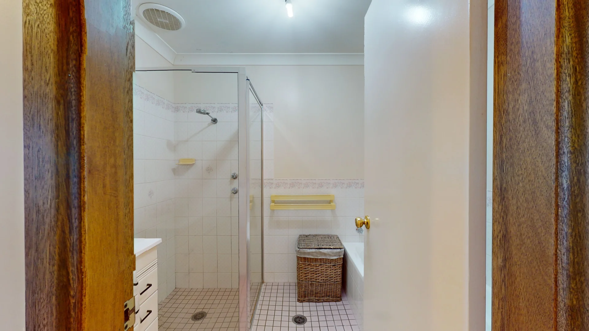 Additional image 8 of 2 Carrington Square, Dubbo NSW 2830
